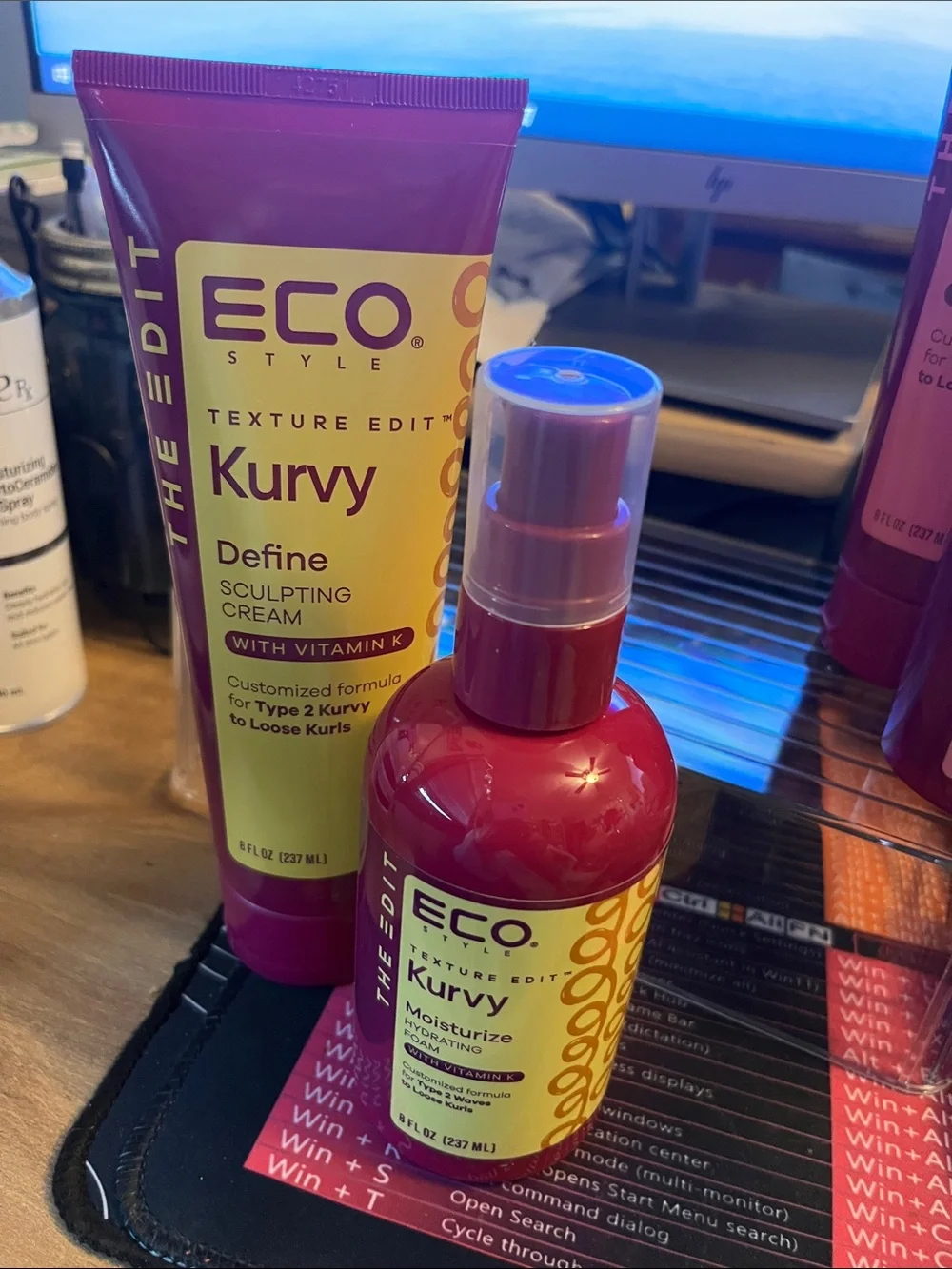 Kurvy Moisturizer Spray — Hydrating Hair Treatment in Burgundy
